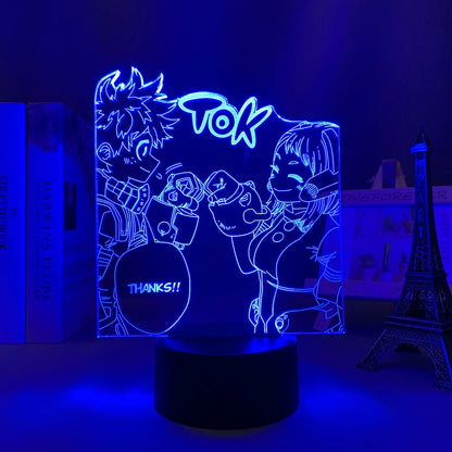 אקדמיית הגיבורים שלי: מנורת תלת-ממד LED סמלי הגיבורים
